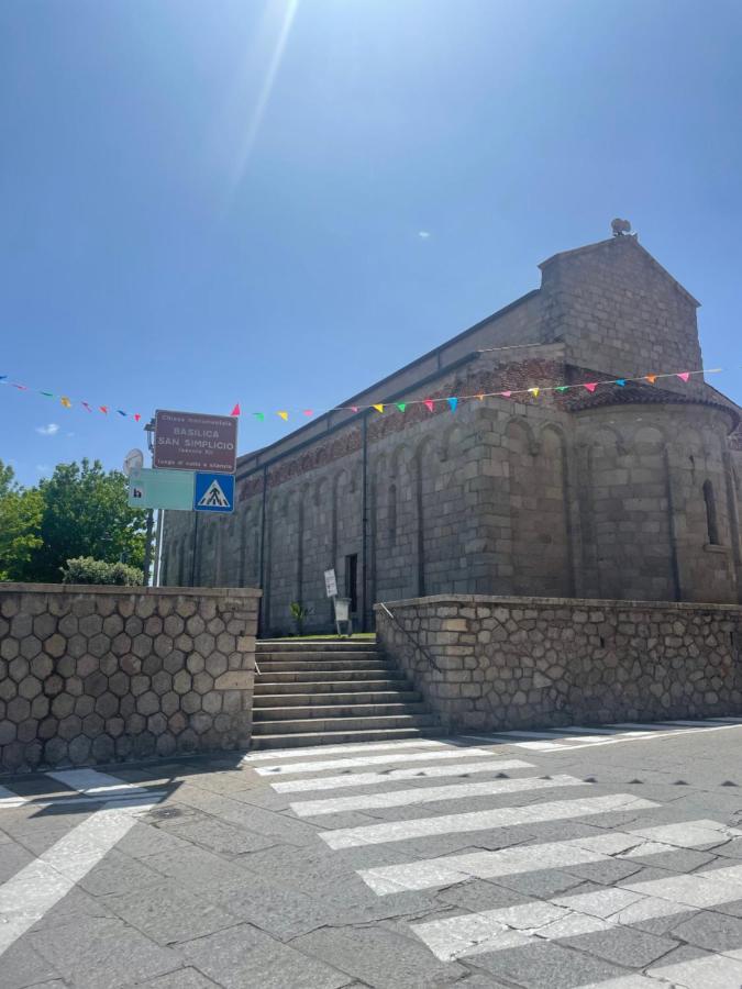 St.Joseph Bed & Breakfast Olbia Dış mekan fotoğraf