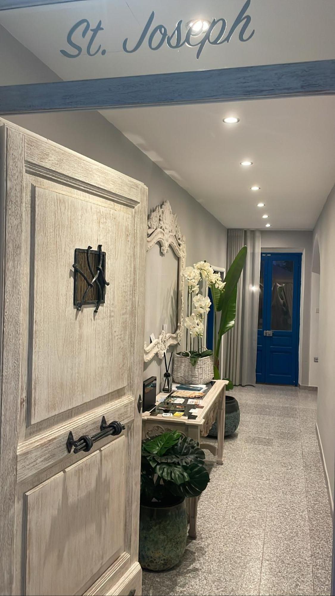 St.Joseph Bed & Breakfast Olbia Dış mekan fotoğraf